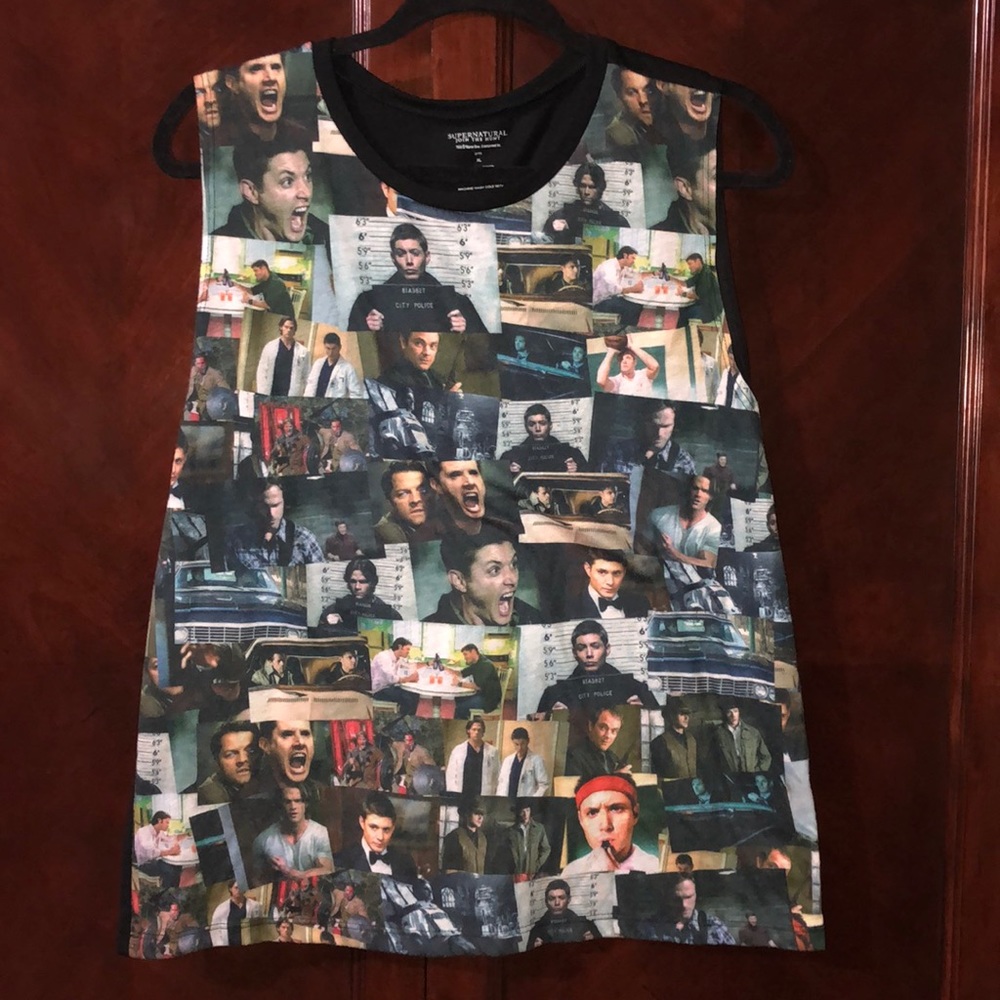 🐙 Supernatural Tank 🐙